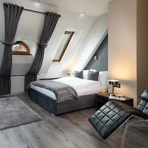 New Lux Aparthotel